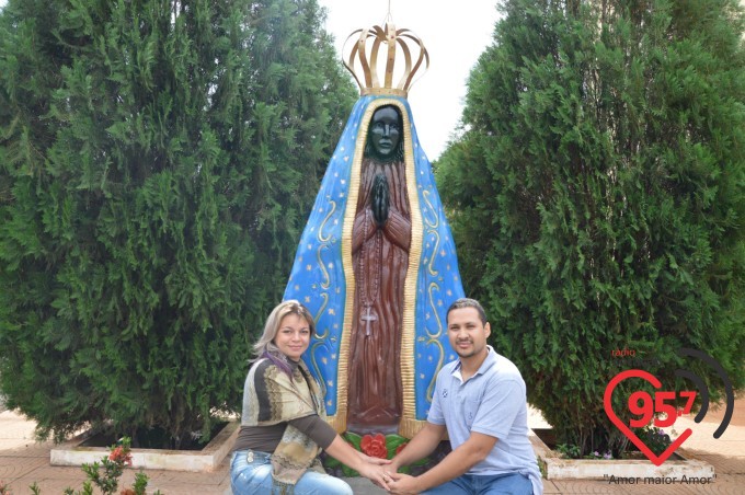 Encontro de casais no Santuário N.S. Aparecida