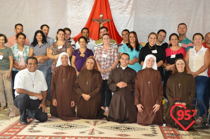 Encontro de casais no Santuário N.S. Aparecida