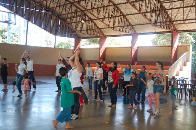 Pais e alunos realizam 'WORKSHOP' na Escola Imaculada