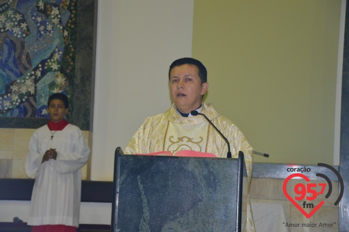 Pe. Crispim celebra Missa pelos 14 anos da Fundação Terceiro Milênio