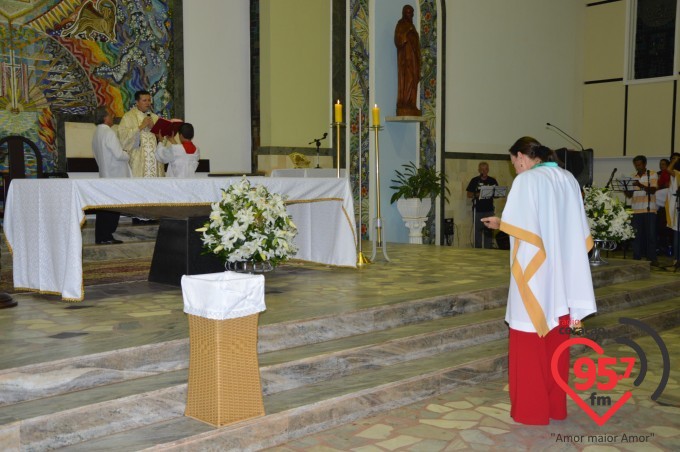 Pe. Crispim celebra Missa pelos 14 anos da Fundação Terceiro Milênio