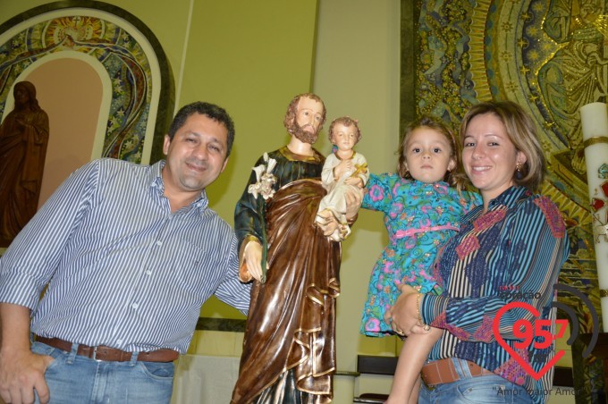 Pe. Crispim celebra Missa pelos 14 anos da Fundação Terceiro Milênio