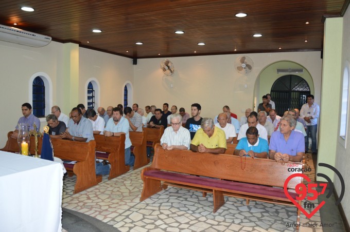 Terço dos homens na Catedral