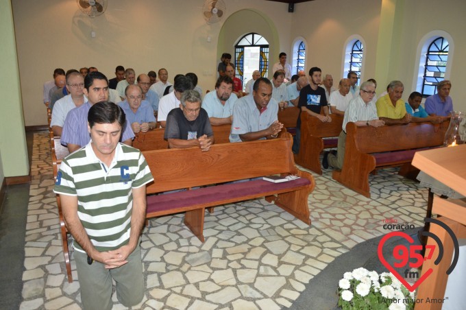 Terço dos homens na Catedral