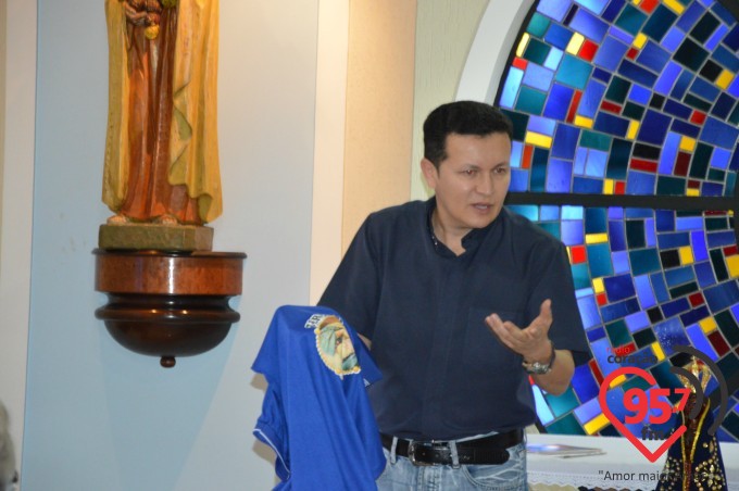 Terço dos homens na Catedral