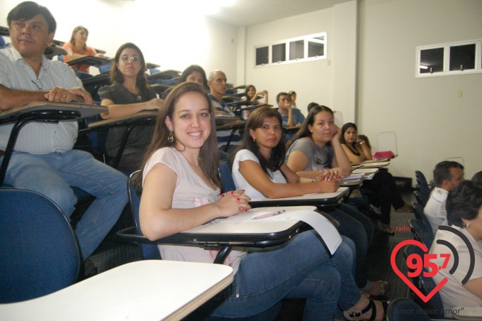EIC realiza palestra como o tema: Educação e Limites