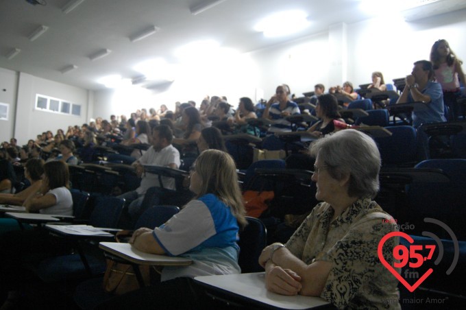 EIC realiza palestra como o tema: Educação e Limites