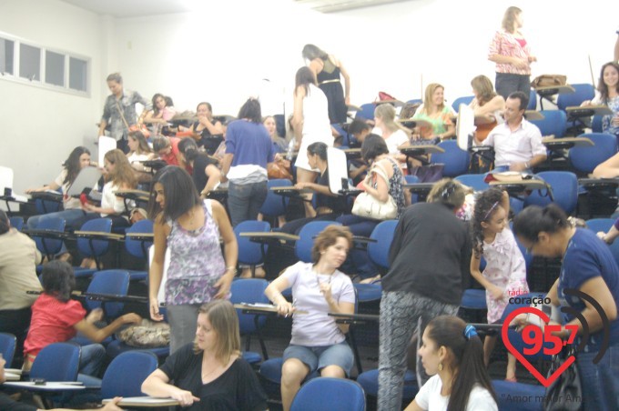 EIC realiza palestra como o tema: Educação e Limites