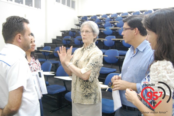 EIC realiza palestra como o tema: Educação e Limites