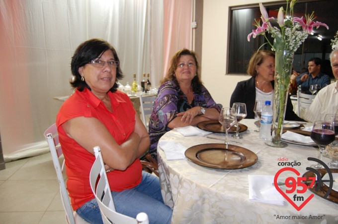 Jantar dançante na paróquia São Carlos