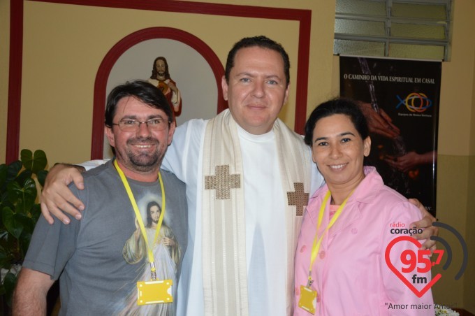 Equipes de N.S. fazem retiro no Ipad