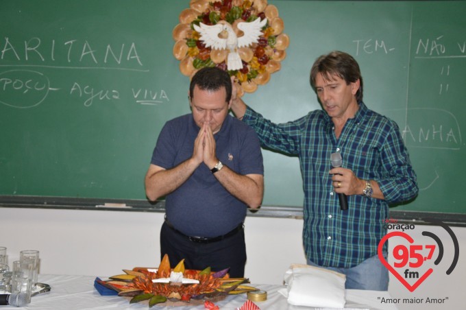 Equipes de N.S. fazem retiro no Ipad