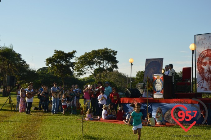 Neocatecumenato realiza encontros no Parque do Lago