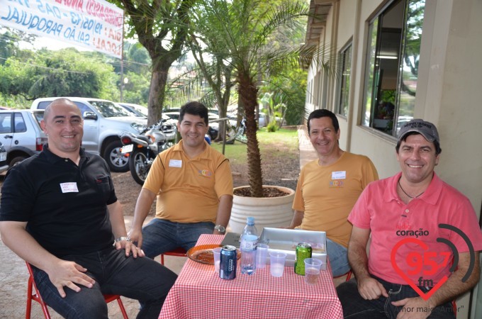 Churrasco dos equipistas na paróquia São Carlos