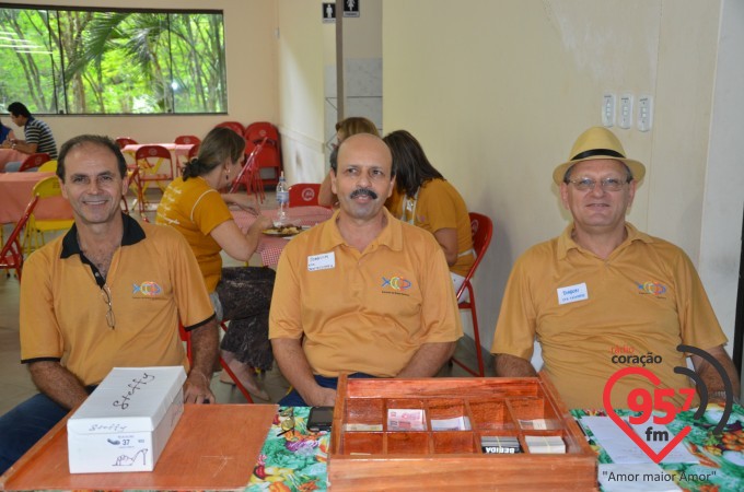Churrasco dos equipistas na paróquia São Carlos