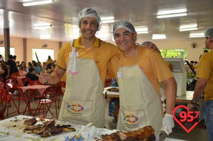 Churrasco dos equipistas na paróquia São Carlos