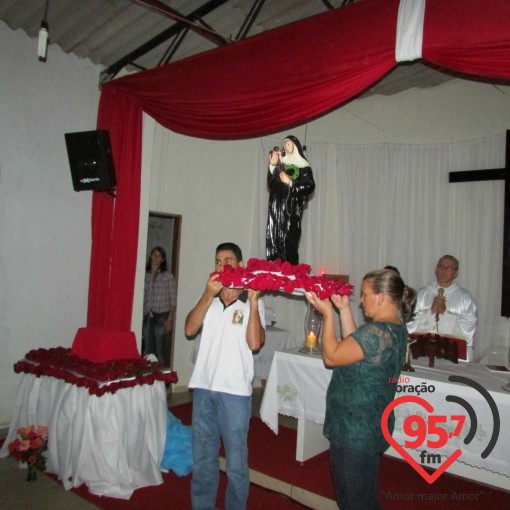 Comunidade faz celebração à Santa Rita de Cássia