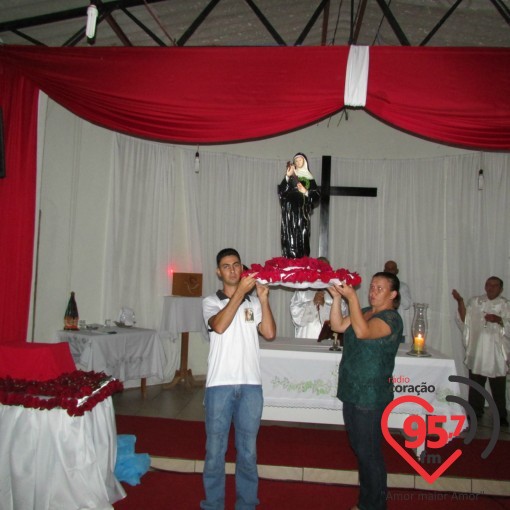 Comunidade faz celebração à Santa Rita de Cássia