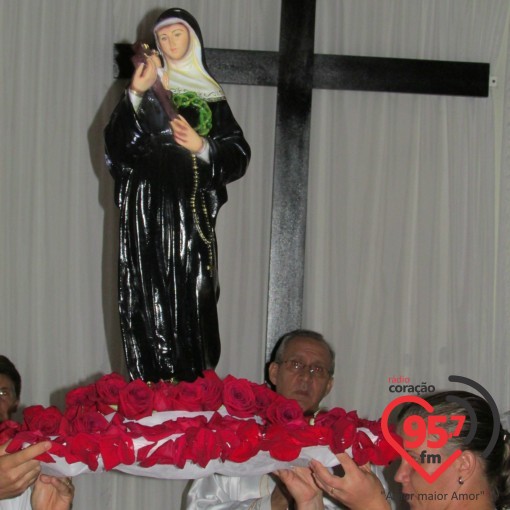 Comunidade faz celebração à Santa Rita de Cássia