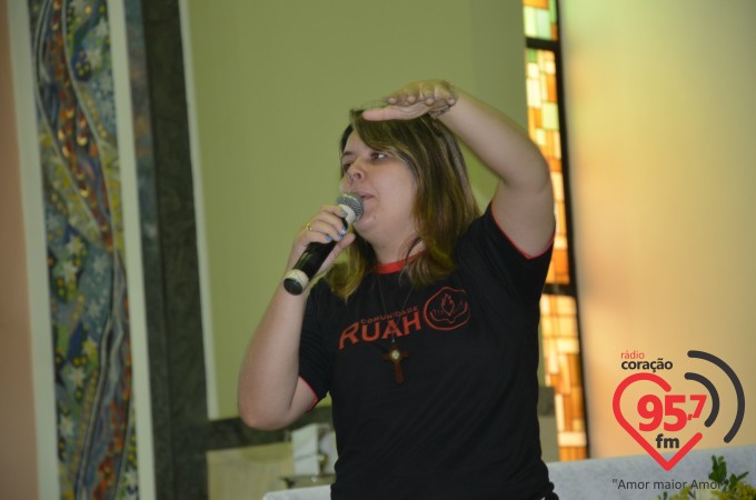 Pe. Crispim celebra 'Missa com a Juventude' na Catedral