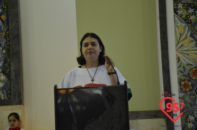 Pe. Crispim celebra 'Missa com a Juventude' na Catedral