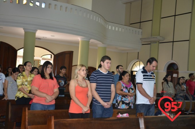 Pe. Crispim celebra 'Missa com a Juventude' na Catedral