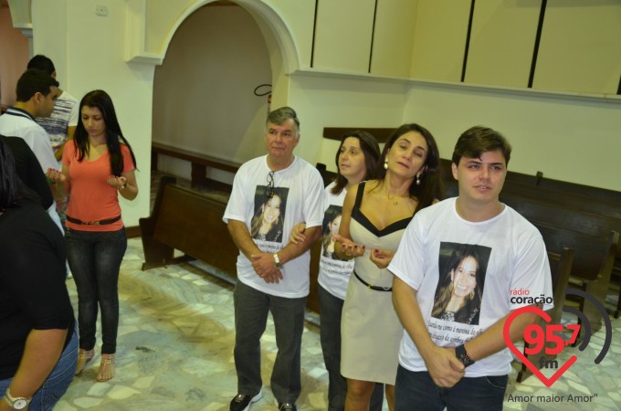Pe. Crispim celebra 'Missa com a Juventude' na Catedral
