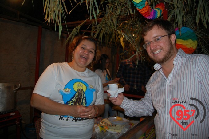Capela N.S. Aparecida, no jardim Monte alegre, realiza festa junina