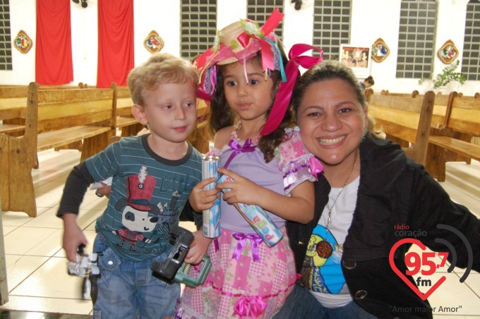 Capela N.S. Aparecida, no jardim Monte alegre, realiza festa junina