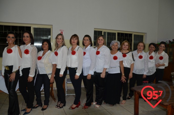 Jantar dançante dos namorados em Itaporã