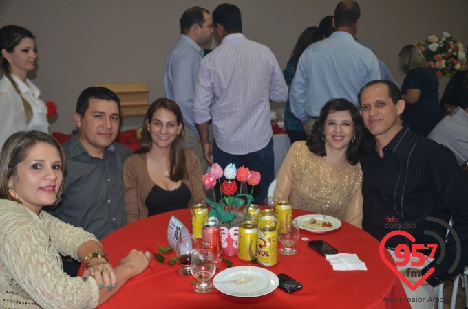 Jantar dançante dos namorados em Itaporã