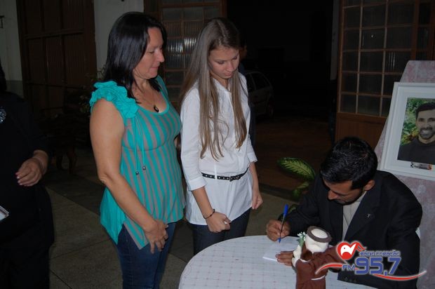 Lançamento do Livro de Frei Rogério