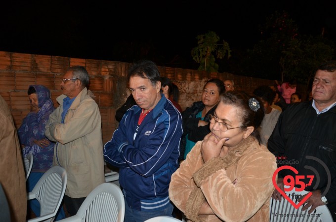 Missa em ação de graças pela entrega da nova casa de Dona Tereza