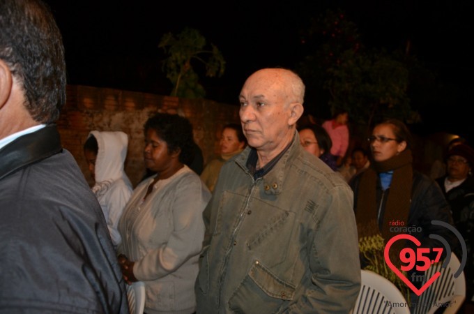 Missa em ação de graças pela entrega da nova casa de Dona Tereza