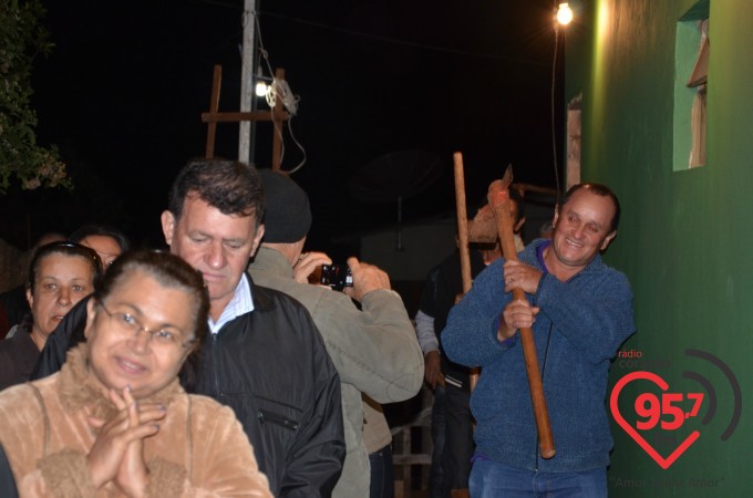 Missa em ação de graças pela entrega da nova casa de Dona Tereza