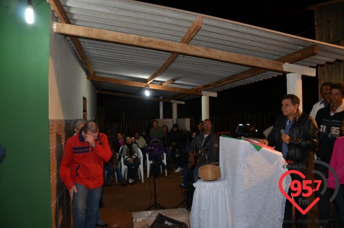 Missa em ação de graças pela entrega da nova casa de Dona Tereza