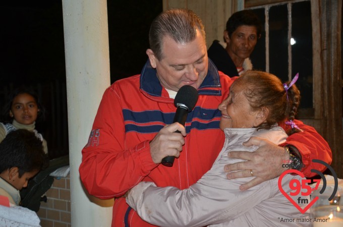 Missa em ação de graças pela entrega da nova casa de Dona Tereza