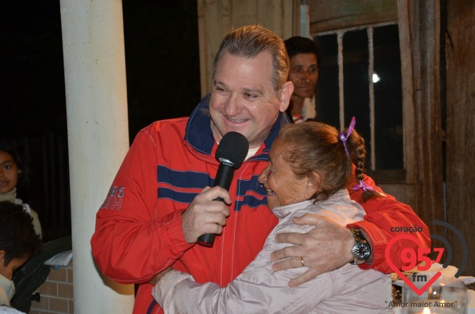 Missa em ação de graças pela entrega da nova casa de Dona Tereza