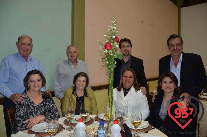 São João Batista organiza jantar dançante para casais