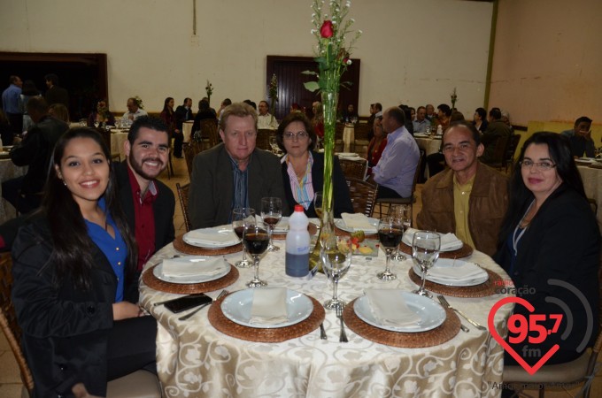 São João Batista organiza jantar dançante para casais