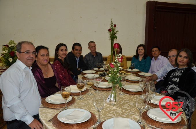 São João Batista organiza jantar dançante para casais