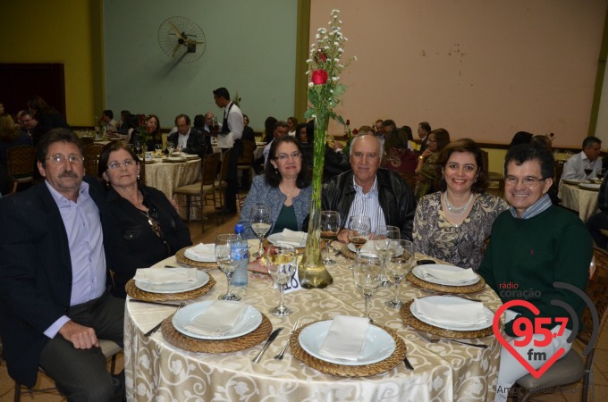 São João Batista organiza jantar dançante para casais