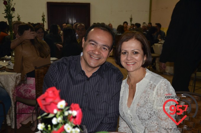 São João Batista organiza jantar dançante para casais
