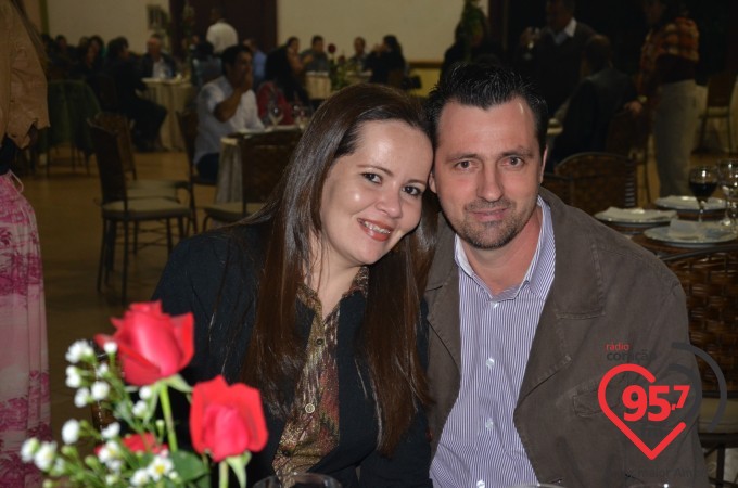 São João Batista organiza jantar dançante para casais