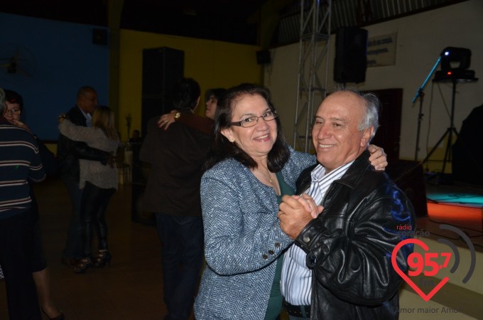 São João Batista organiza jantar dançante para casais