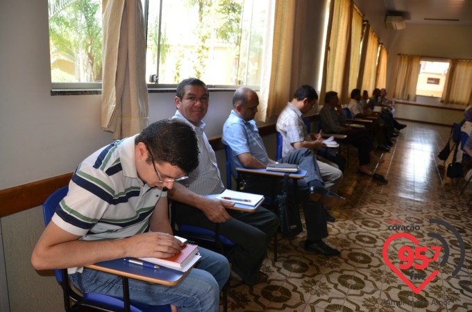 Assessor da CNBB ministra palestra no IPAD