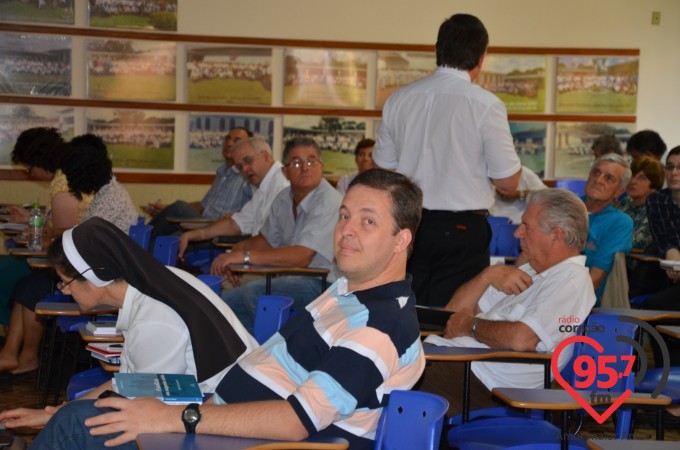 Assessor da CNBB ministra palestra no IPAD
