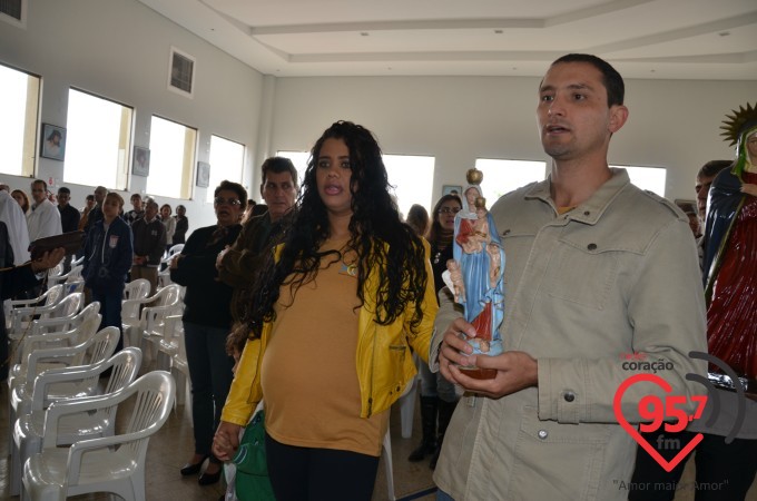 Equipes de N.S. realizam missa mensal na Paróquia Sagrado C. Jesus