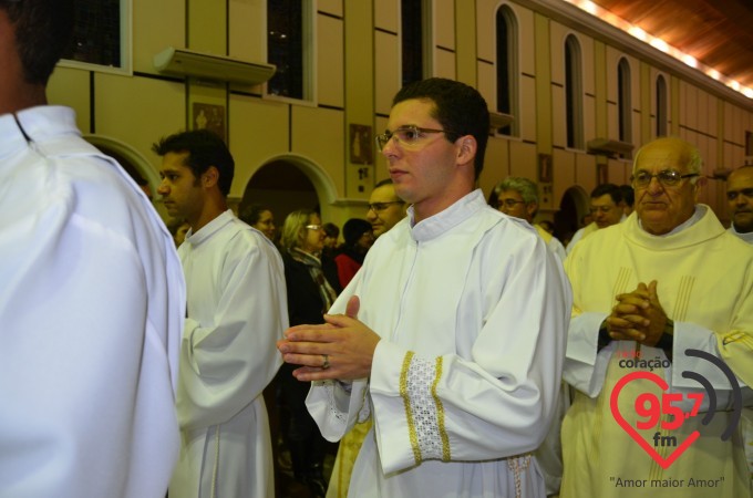 Padre Alexsandro completa dois anos de sacerdócio