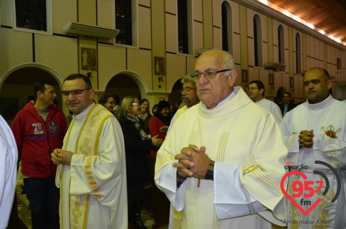 Padre Alexsandro completa dois anos de sacerdócio